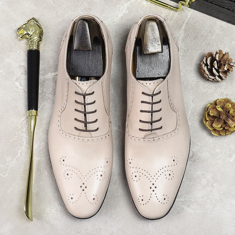 2022 Men Wedding Shoes Luxury Designer Genuine Leather Handmade Classic Khaki White Brogues Shoes for Groom Quality Footwear