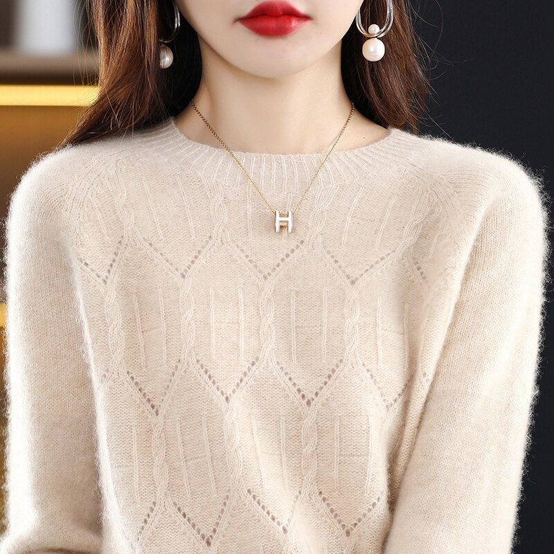 2022 New Knitted Pure Woolen Shirt Round Neck One Line Readymade Garment Hollow Out Loose Slouchy Style Slim Sweater Girl