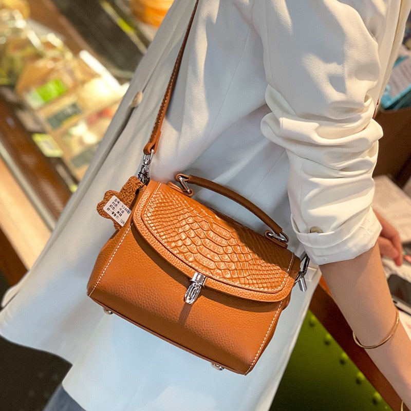 Genuine Leather Women Bag Fashionable Purse for Lady Temperament Crossbody Square Shoulder Bag Cow Leather Versatile Handbag