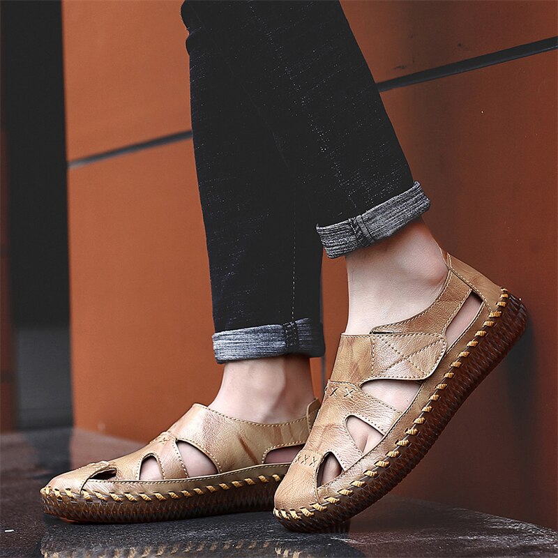 Hot Sale Summer Beach Men&#39;s Sandals Handmade Genuine Leather Sandals Outdoor Non-slip Wading Shoes Comfortable Men Casual Shoes