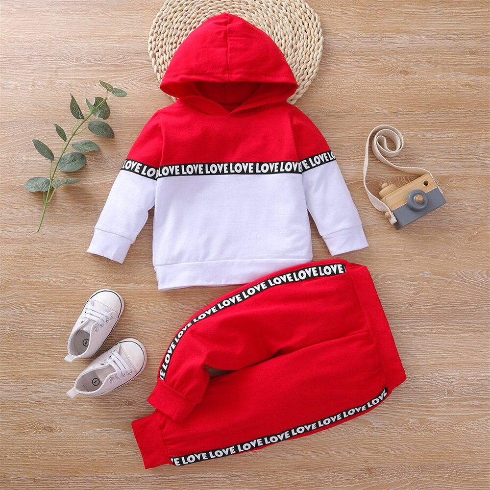 PatPat 2pcs Letter Print Splice Color Block Hooded Long-sleeve Baby Set